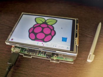 How to Install WaveShare 3.5 Inch LCD on Raspberry Pi 4