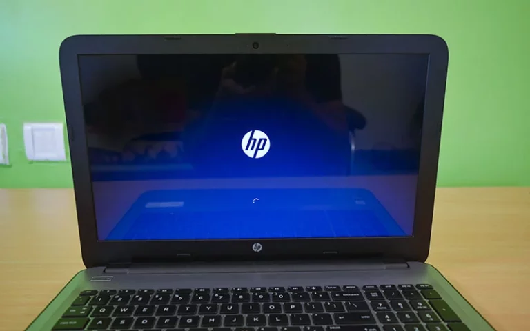 How to Enable HP Laptop 15 Boot Menu  (Install Windows 10)