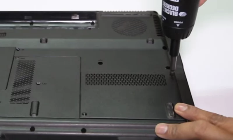 Make an external hard drive from an Old Laptop drive 2